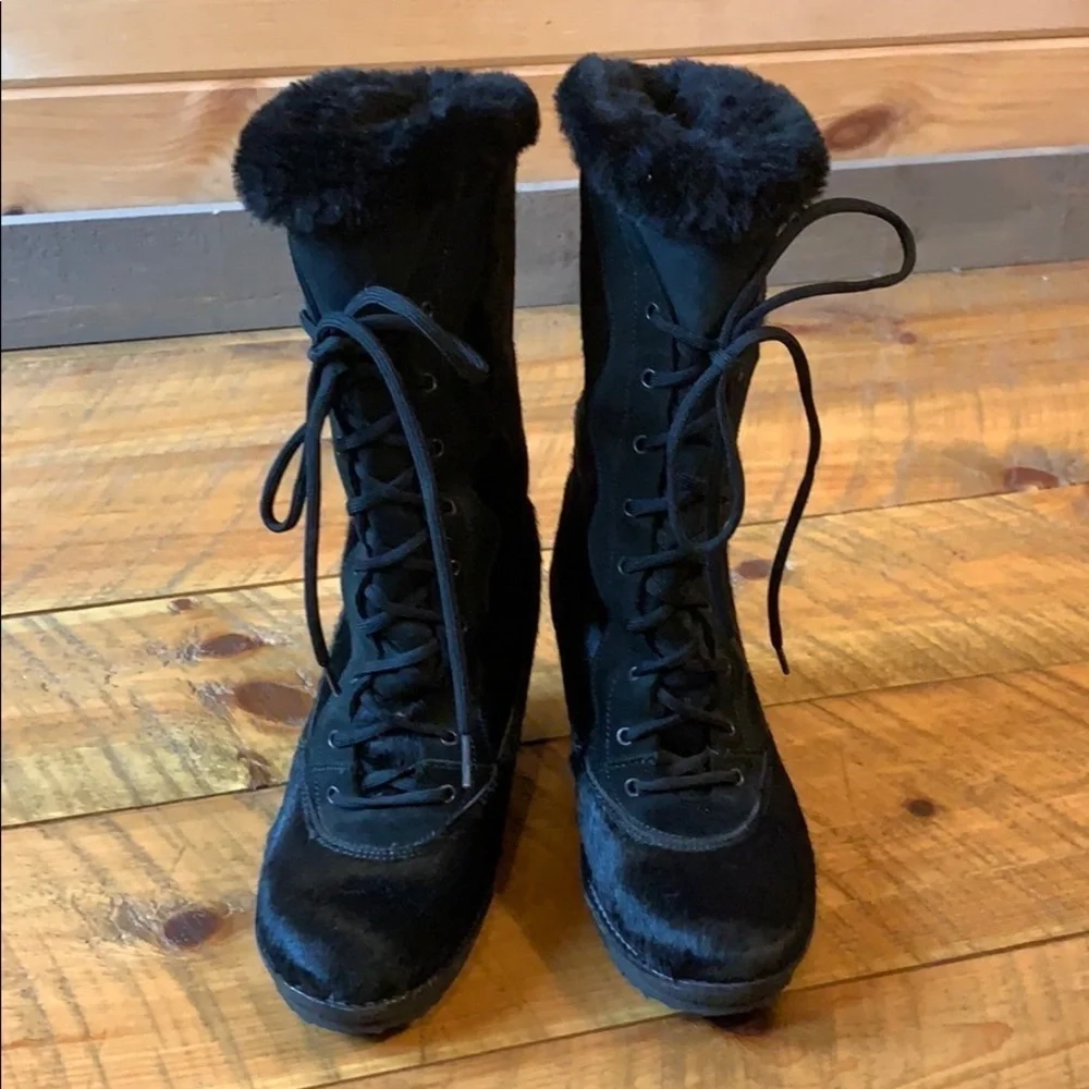 Oscar Sport black fur winter / snow boots with wedge heel Size 6